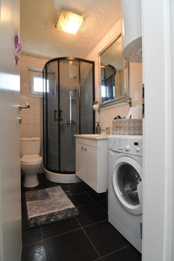 Apartman Gluic Sinj Bagian luar foto